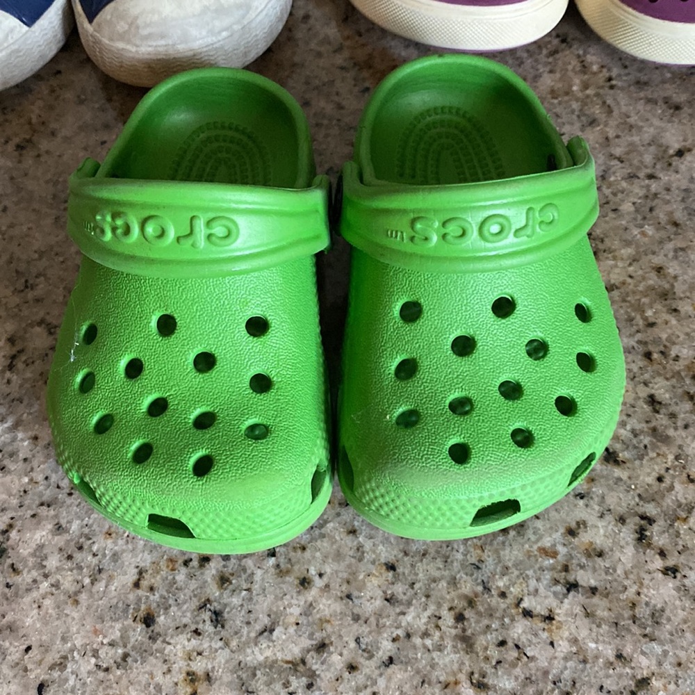 Native and crocs bundle - Picture 2 of 7
